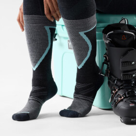 Dámské merino ponožky SMARTWOOL Women's Ski Full Cushion OTC Socks, Charcoal velikost: 38-41 (M)