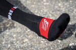 Běžecké kompresní ponožky Compressport Full Socks Winter Run Black/High Risk Red Velikost: EU