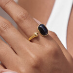 ELENYS Black Obsidian | Pozlacený prsten s pravým přírodním obsidiánem Velikost: Nastavitelná (52-56 mm)