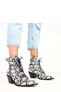 Boty na podpatku model 217931 Solea 37