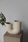 Storefactory Porcelánová váza STRÅVALLA Beige, béžová barva, porcelán