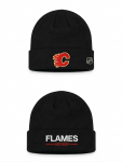 Fanatics Pánská zimní čepice Calgary Flames NHL Authentic Pro A/Cap Cuffed Beanie černá