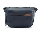 Peak Design Everyday Sling 10L v2 černá / Taška přes rameno / objem 10 litrů (BEDS-10-BK-3)