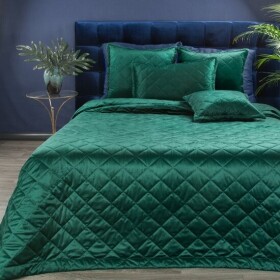 DumDekorace Přehoz na postel z lesklého sametu tmavě zelené barvy Šířka: 220 cm | Délka: 240 cm