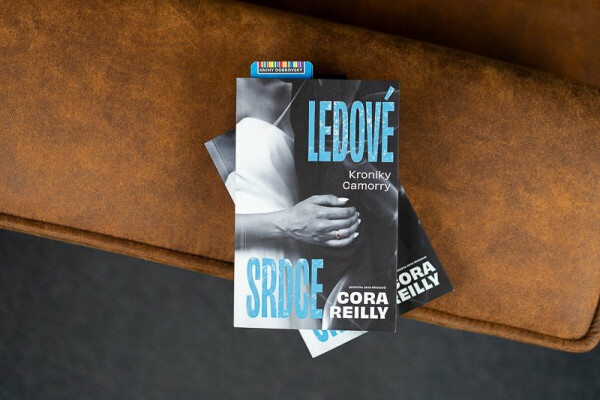 Ledové srdce - Cora Reilly