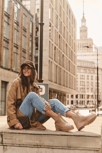 Lakované Botky Kalhoty Na Platformě Big Star MM274396 Bežové 41