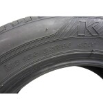 Přední pneu na Can-Am Spyder 165/65R-14