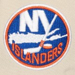 Mitchell & Ness Pánská kšiltovka New York Islanders NHL Off-White Snapback