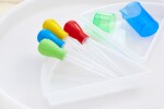 TickiT Velká barevná pipeta (1 ks) Barva: žlutá