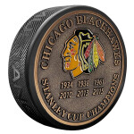 Mustang Puk Chicago Blackhawks NHL Stanley Cup Years Gold Medallion