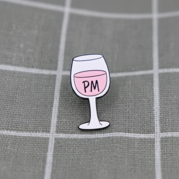 Pinarna.cz PM (po poledni) - Sklenička s vínem