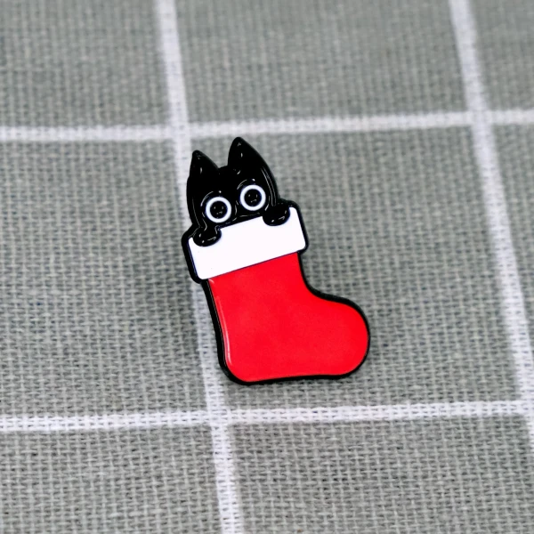 Pinarna.cz Černá kočka ve vánoční ponožce