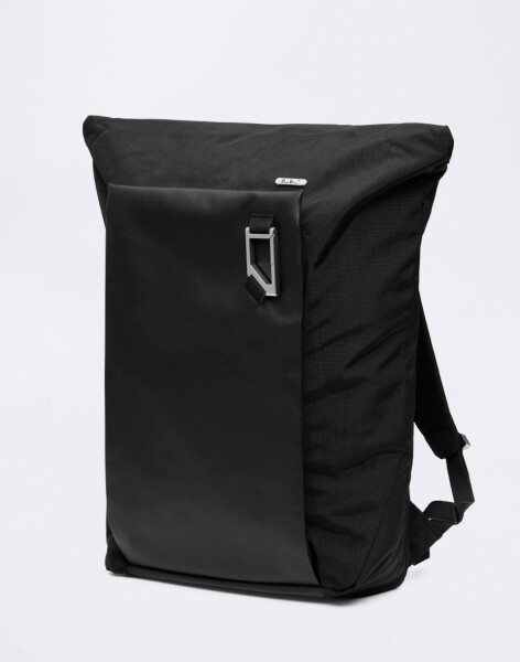 Batoh Db Entour Daypack 26L Black Out