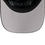 New Era Pánská kšiltovka Brooklyn Nets NBA 2026 Draft On-Stage Crystal 59FORTY A-Frame Fitted Velikost: 7 3/8