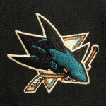 Mitchell & Ness Pánská kšiltovka San Jose Sharks NHL Cream Script Snapback