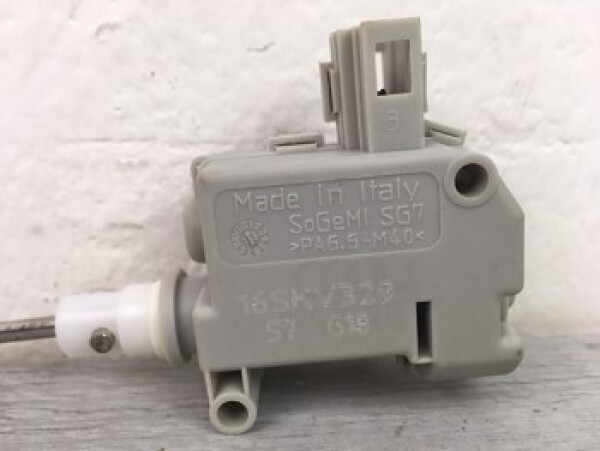 SKV Zámek kufru ŠKODA OCTAVIA I