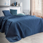 DumDekorace Oboustranný prošívaný přehoz na postel v tmavě modré barvě Šířka: 230 cm | Délka: 260 cm