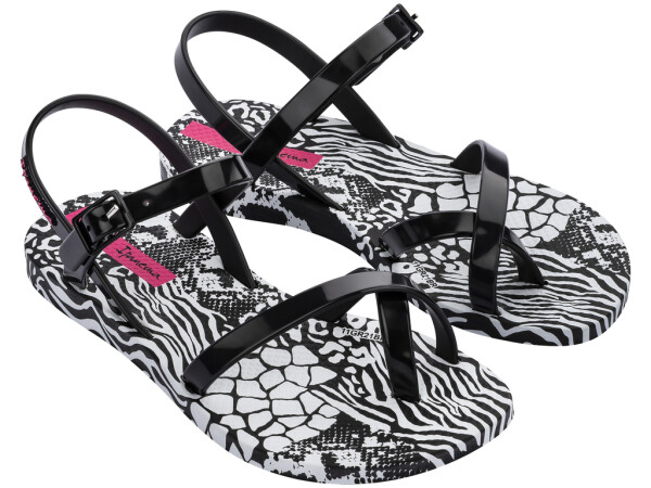 Ipanema Fashion Sandal KIDS 83180-20829 Dětské sandály černo / bílé 30