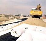 Drenážní geokompozit geotextilií Interdrain tloušťka mm; geotextilie 120 g/m² m²]