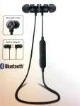 GUESS Wireless Stereo Headset černá / Bluetooth sluchátka / BT 4.1 (3700740399347)