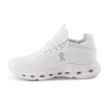 Boty Na Běh Cloudnova Undyed W 2698225 41
