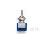 C & K Switches U811J85W3GE223 tlačítko 120 V, 28 V/DC 1 A 1x zap/(zap) červená (š x v) 15.24 mm x 12.70 mm 1 ks Bulk