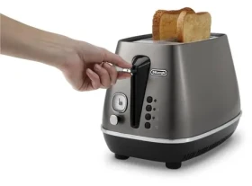 DeLonghi CTIN2103.TB černá / Topinkovač / 900 W / kovový (0230120141)