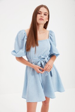 Trendyol modrý pas otevřený čtvercový límec mini tkané šaty