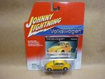 Volkswagen Beetle Johnny Lightning 1/64