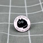 Pinarna.cz Černá kočka - I don´t bring bad luck your life was already sh*t / Nepřináším smůlu, tvůj život už byl na h*vno