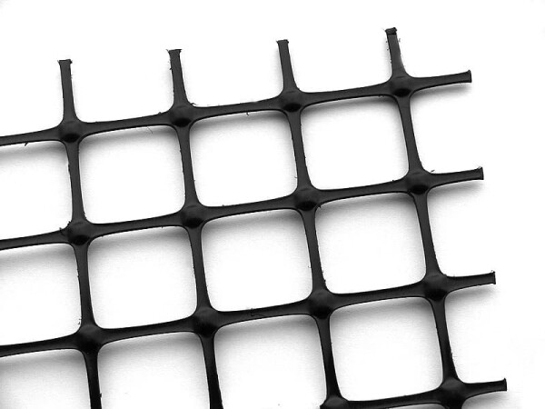 Tuhá dvouosá monolitická geomříž – Geogrid PP BX 3030 - pevnost 31/31 kN/m; otvor 39/39 mm - 2x25m [50 m²]