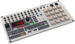 Behringer RS-9