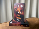 Krok do tmy - J. D. Kirk