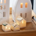 Led lucerna Raeder domek s kovovou střechou 7 cm