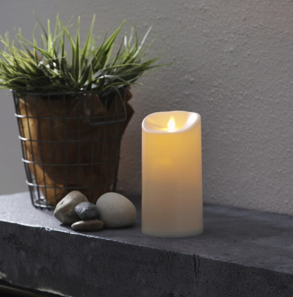 STAR TRADING Venkovní osvětlení LED Pillar Candle Flamme 17,5 cm, bílá barva, plast