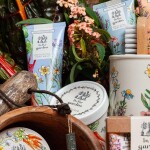 HEATHCOTE & IVORY Ochranný krém na ruce In the Garden 200 ml, multi barva