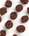Vilgain Mini Cookies BIO – mandle s hořkou čokoládou 100 g