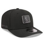 New Era Pánská kšiltovka Cleveland Browns NFL Black 2026 Training Camp 9SEVENTY Stretch-Snap