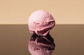 Dortisimo Bakels Ganache s příchutí ruby čokolády (0,5 kg)