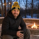 Fanatics Zimní čepice Boston Bruins NHL Fundamental Cuffed Knit with Pom