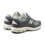 New Balance M2002RFB unisex sportovní obuv 39,5