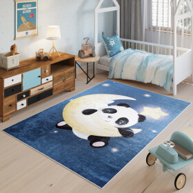DumDekorace DumDekorace Dětský koberec motivem pandy na měsíci