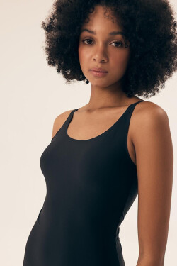 DÁMSKÝ DRES BYTE 42875 SS25 černá S