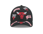 New Era Pánská kšiltovka Chicago Bulls NBA 9FORTY M-Crown A-Frame Trucker All Over černá