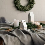 Räder Porcelánový svícen domeček Small, bílá barva, porcelán