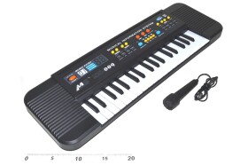 Piano s mikrofonem, Wiky, W116500