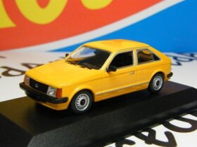 1/22 - OPEL KADETT D - MAXICHAMPS 1:43