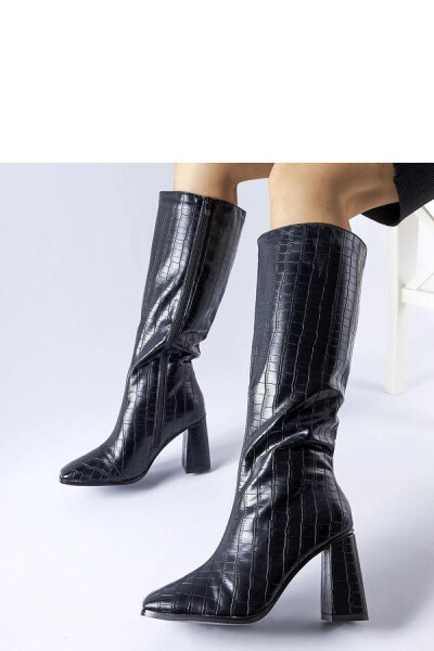 Kozačky na podpatku model 204730 Solea 38