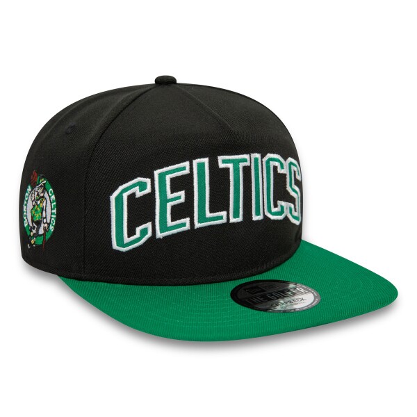 New Era Pánská kšiltovka Boston Celtics NBA Arch Golfer Snapback Velikost: S/M