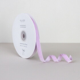 Bella Rose Sametová stuha 1 cm – Lavender (10 m), fialová barva, textil